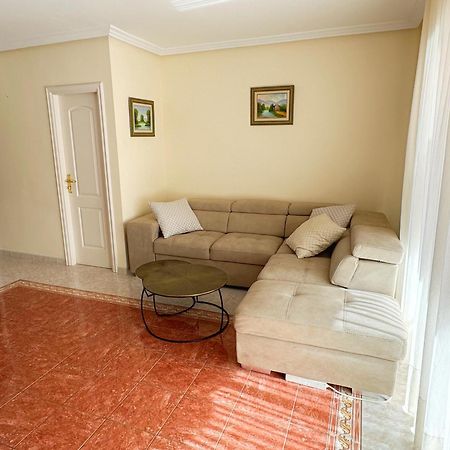 Hugo'S Holiday Apartment In Costa Del Silencio 阿罗纳 外观 照片