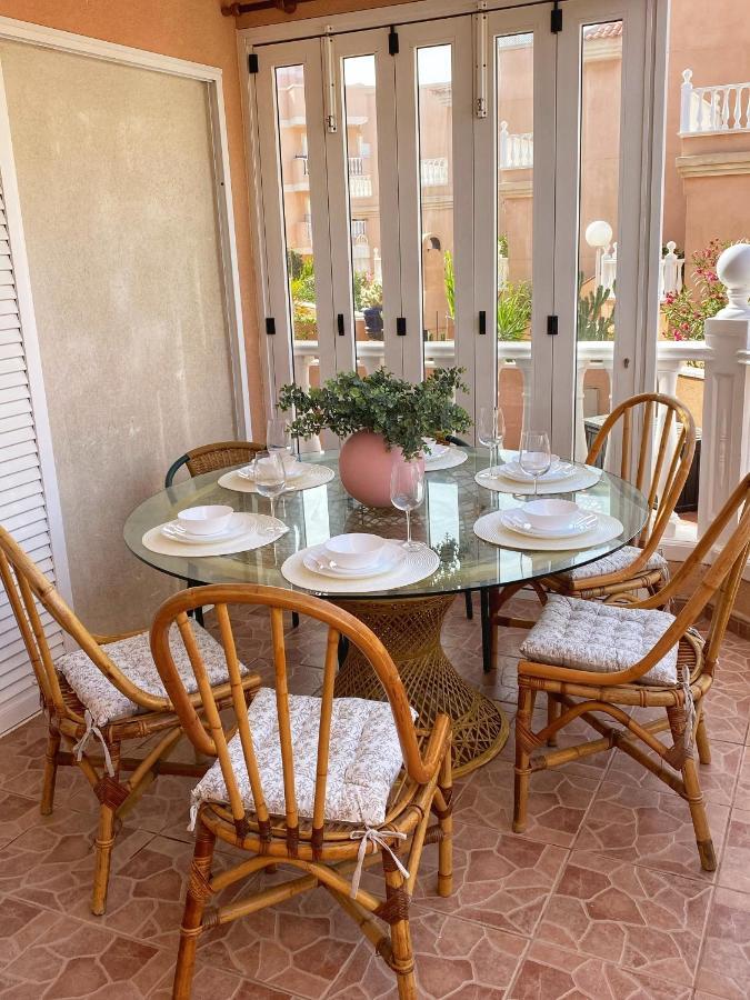 Hugo'S Holiday Apartment In Costa Del Silencio 阿罗纳 外观 照片