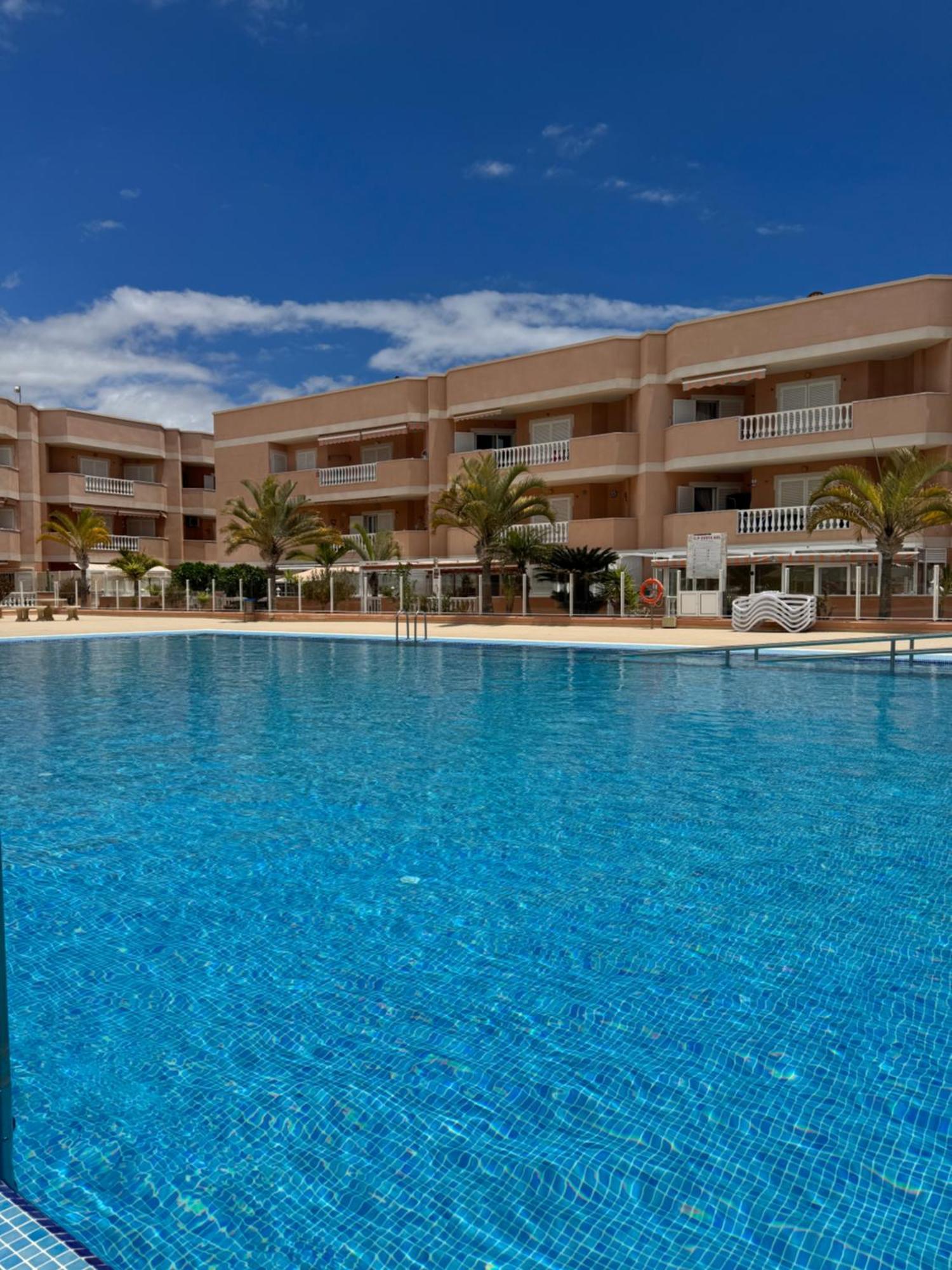 Hugo'S Holiday Apartment In Costa Del Silencio 阿罗纳 外观 照片